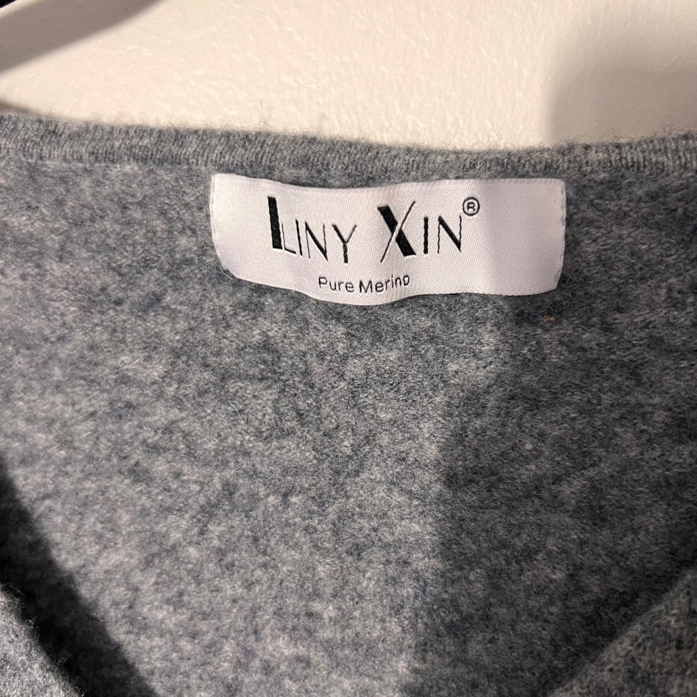 100% Superfine Merino Wool Womens Sweater in Gray Ribbed Sleeves Soft Small - Picture 6 of 13